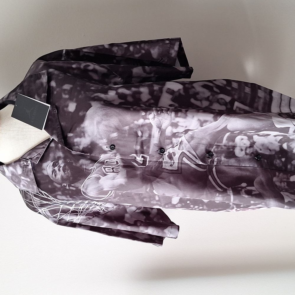 Jordan x A Ma Maniere AJ2  Top ShirtBlack and White Graphic Button-Up Shirt - Picture 2 of 7